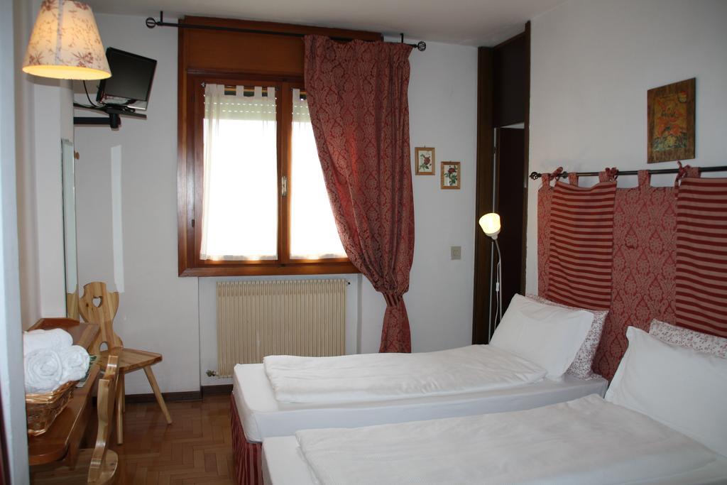 Hotel La Caminatha Val di Zoldo Rom bilde